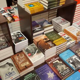 Van Ravenswaay books & more