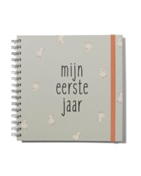 051 Babyboek 1e Jaar