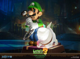 Luigi's Mansion 3: Luigi & Polterpup 9 inch PVC Collector's Edition