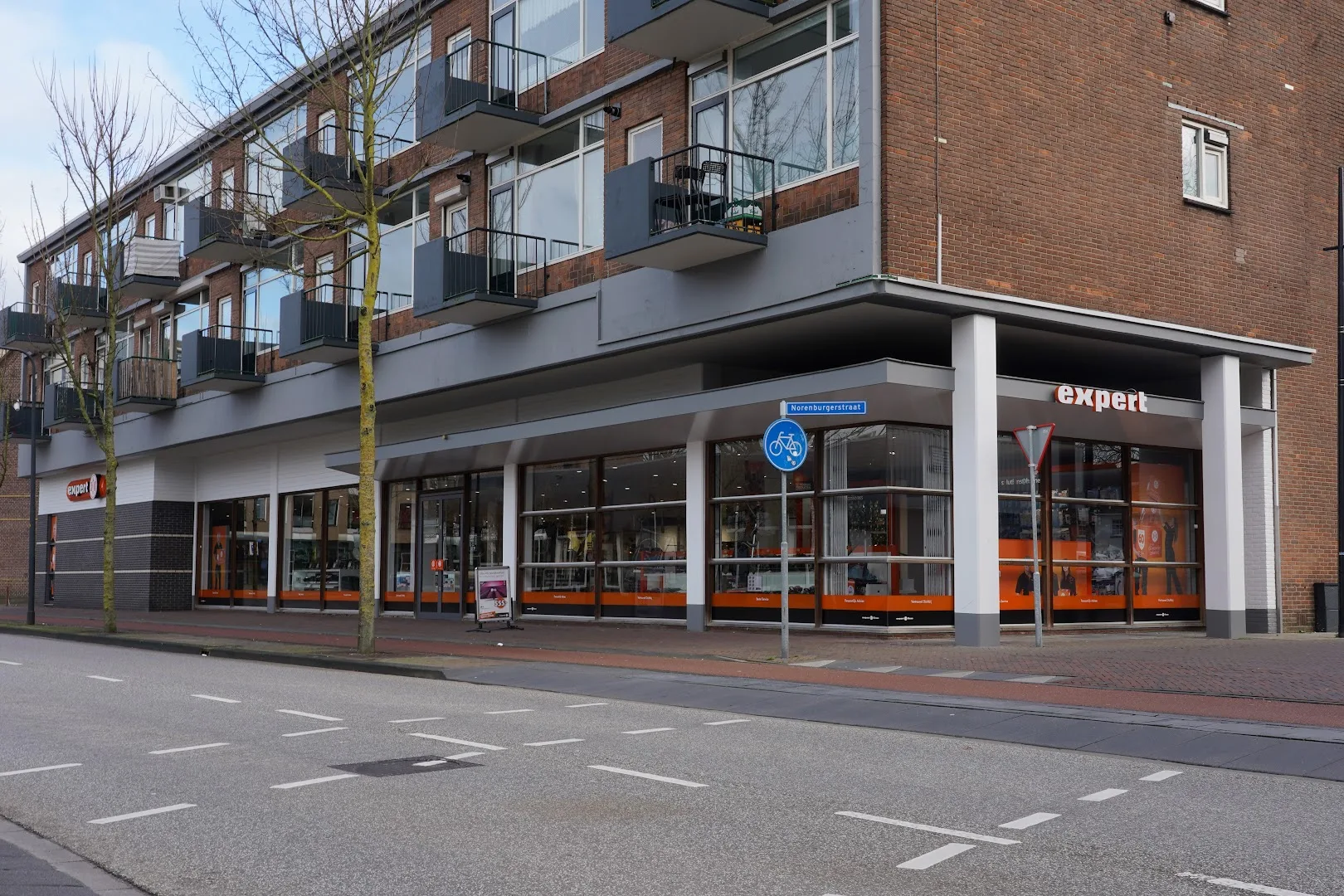 Expert Zutphen — foto 2