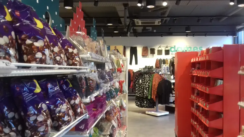 HEMA Apeldoorn Anklaar — foto 11