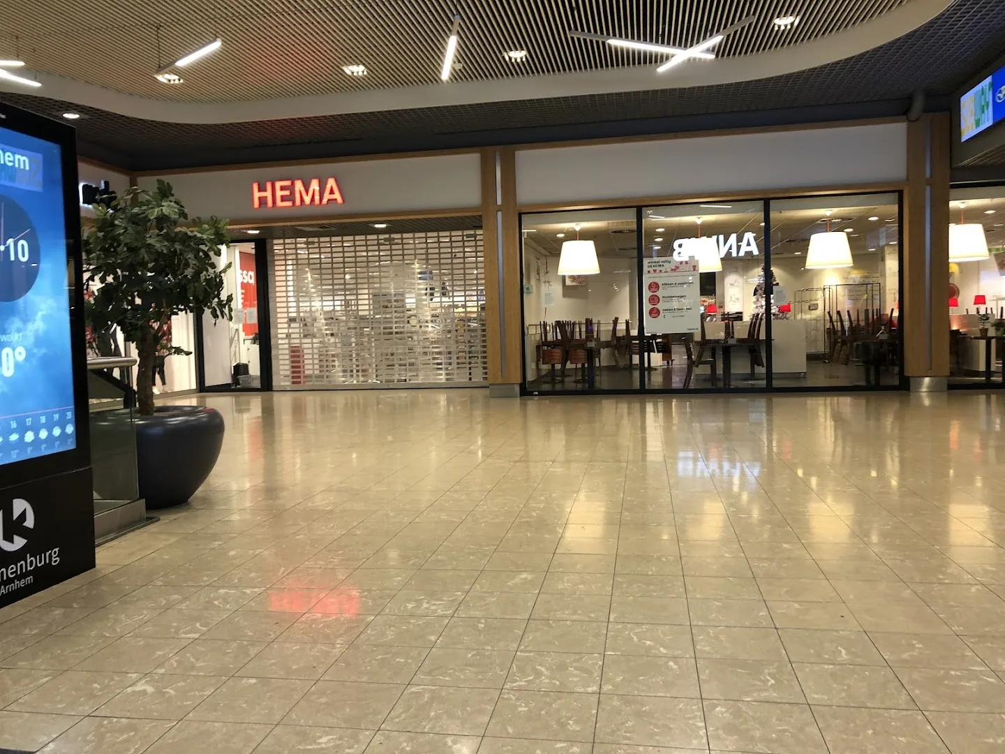 HEMA Arnhem-Kronenburg — foto 6