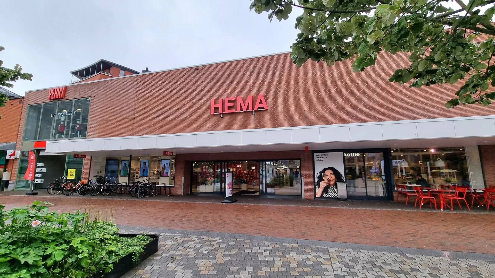 HEMA Assen — foto 1