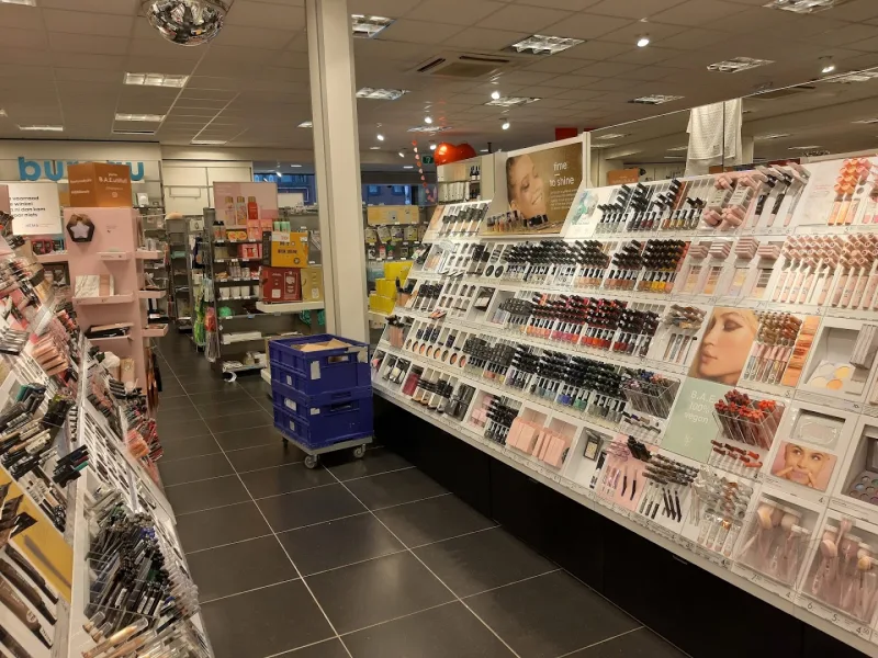 HEMA Baarle Nassau — foto 6