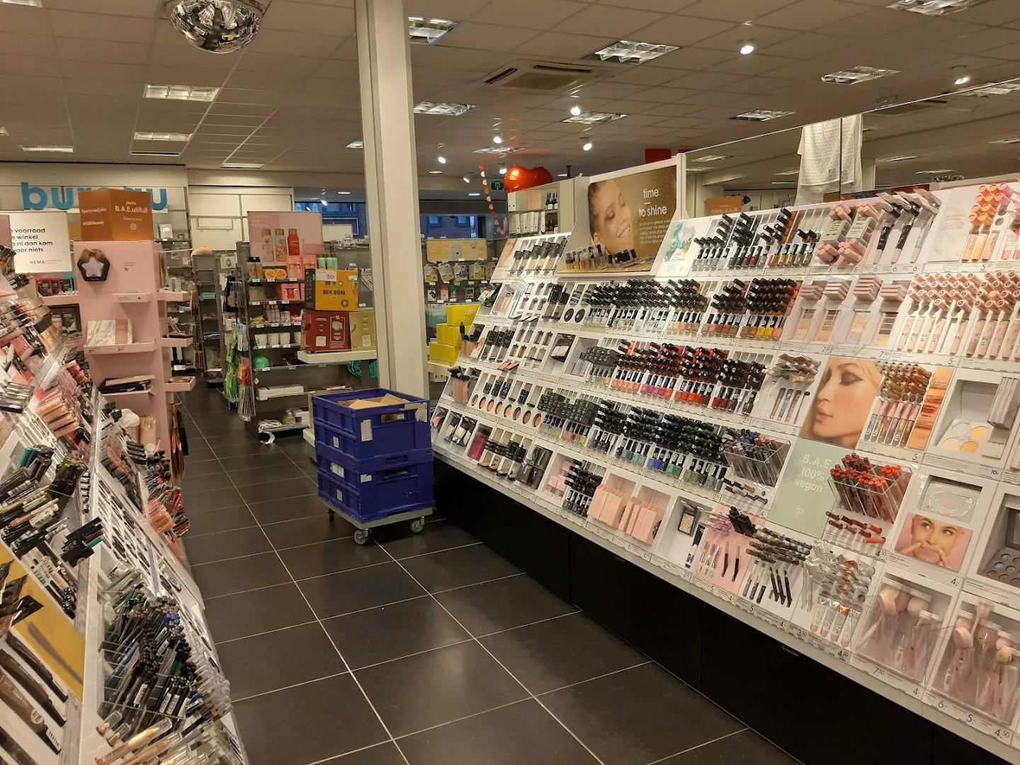 HEMA Baarle Nassau — foto 3
