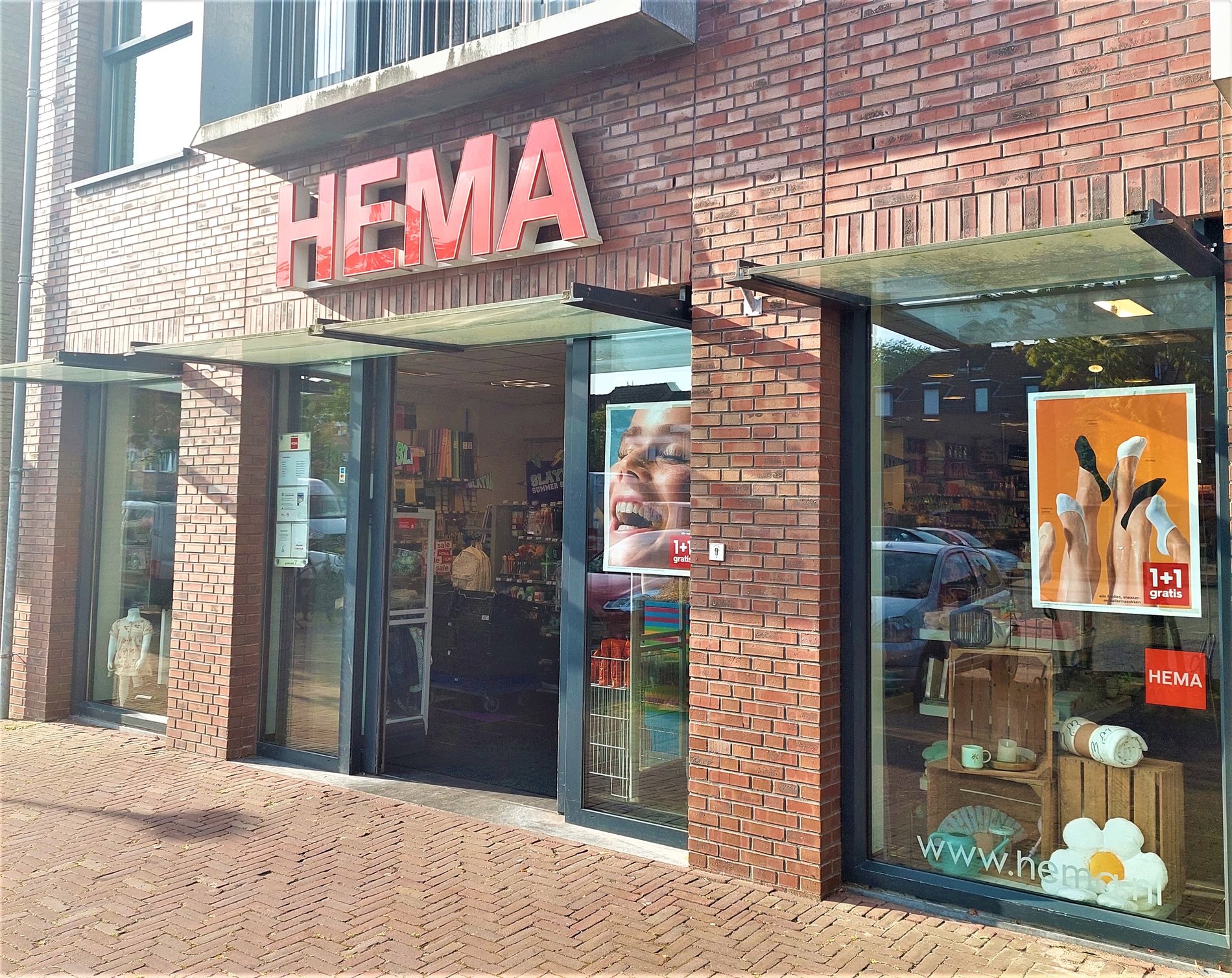 HEMA Beek en Donk