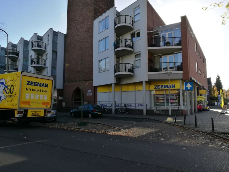 Zeeman Nijmegen Dommer v.Poldersveld — foto 8