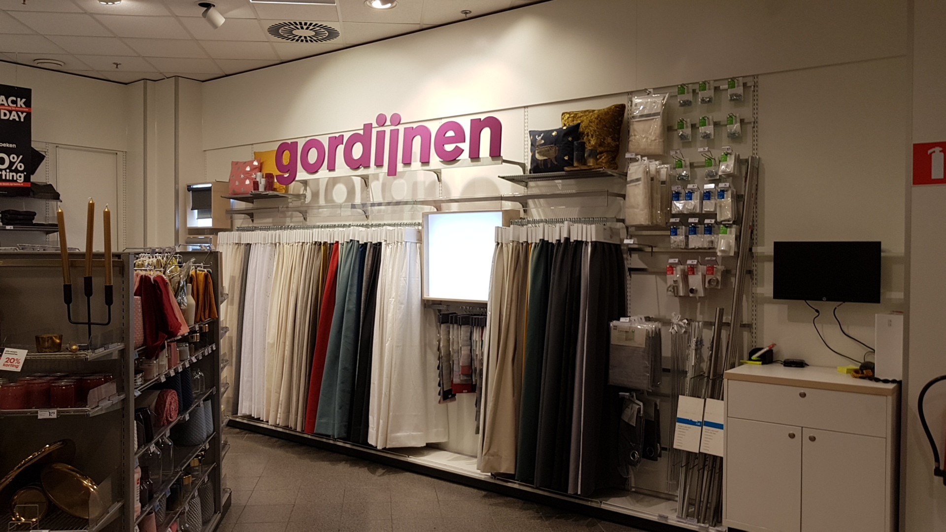 HEMA Bergen op Zoom — foto 1