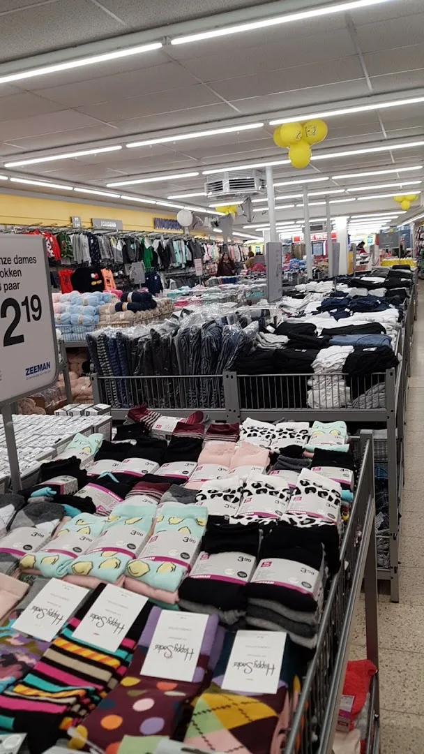 Zeeman Surhuisterveen — foto 8