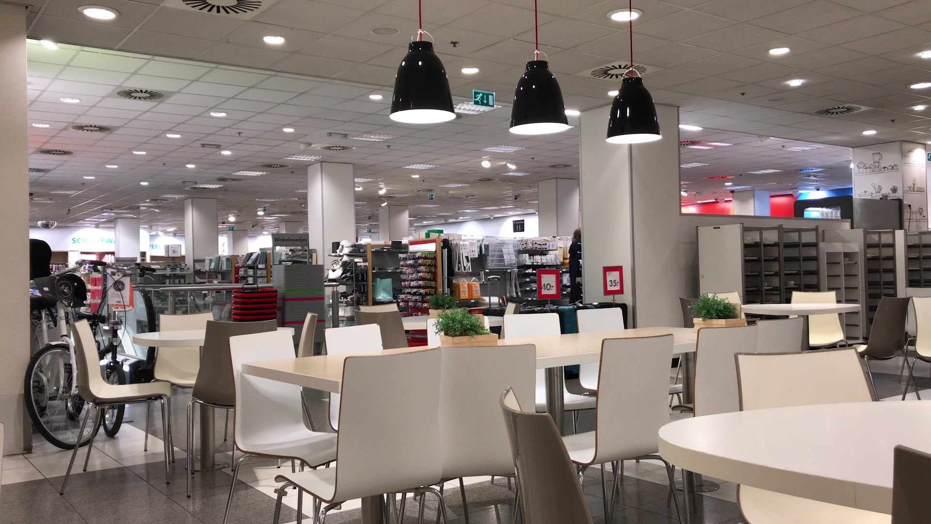 HEMA Maastricht Grote Staat — foto 2