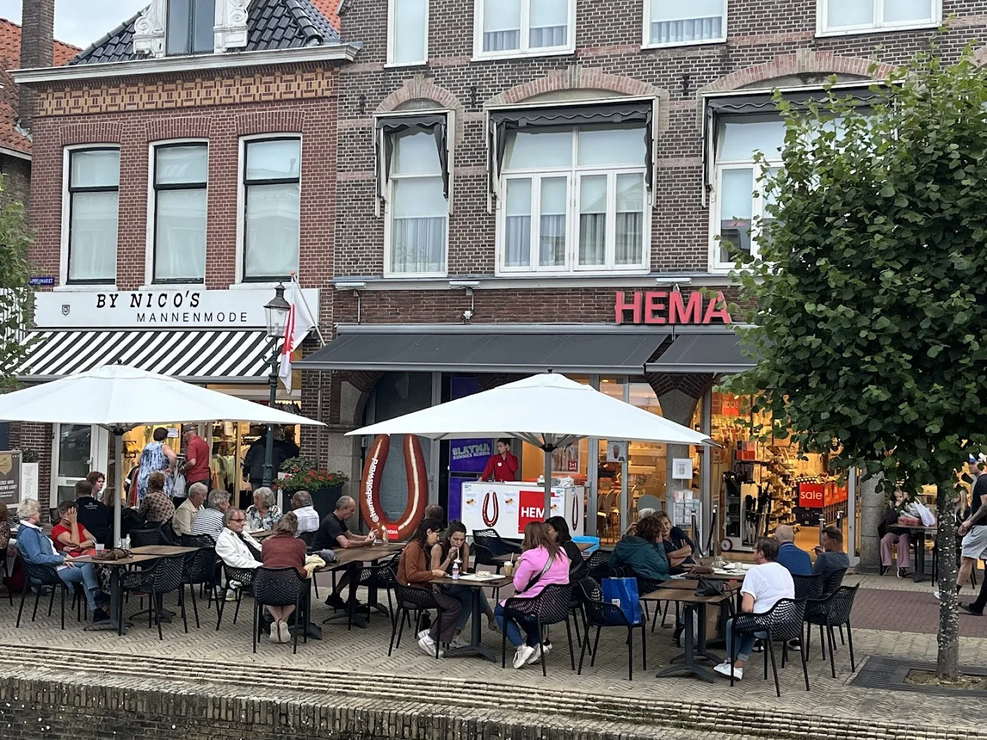 HEMA Bolsward — foto 1