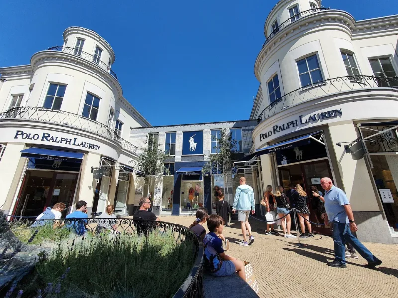 Superdry Batavia Stad — foto 5