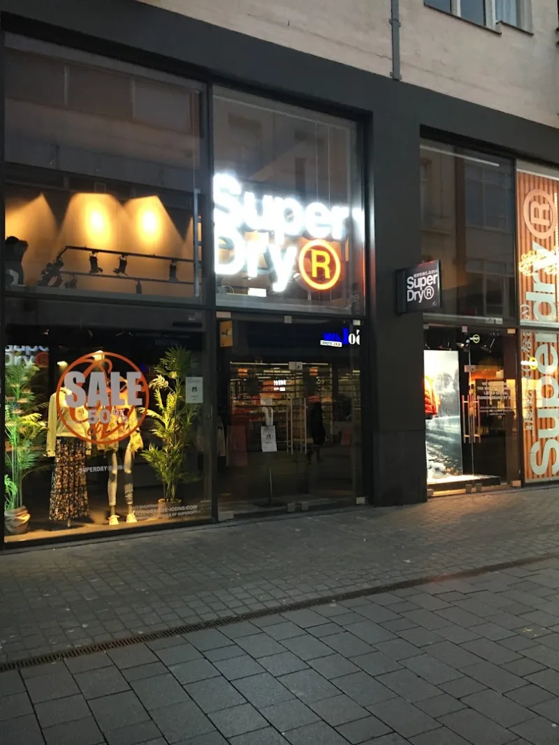 Superdry Breda