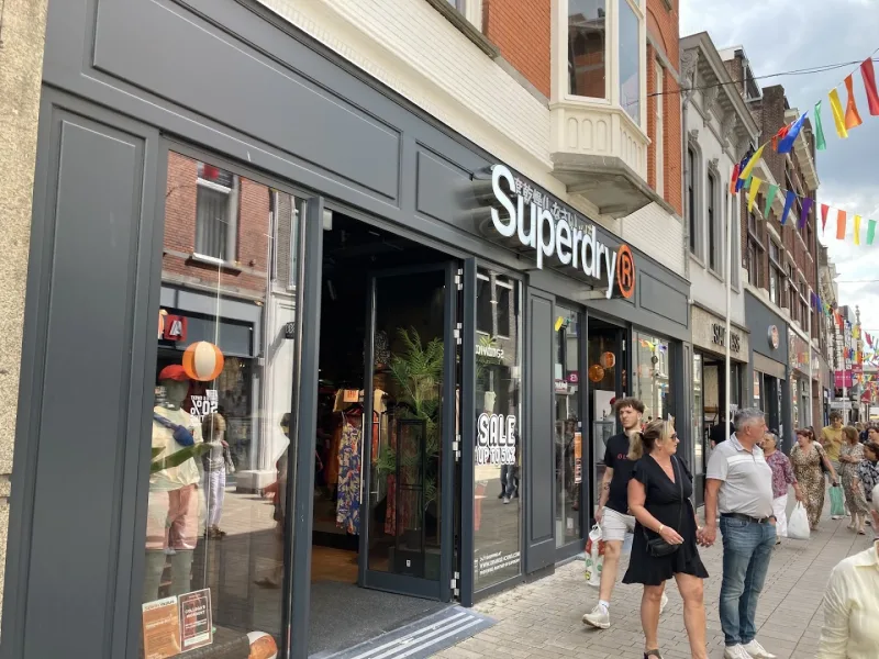 Superdry Tilburg — foto 1