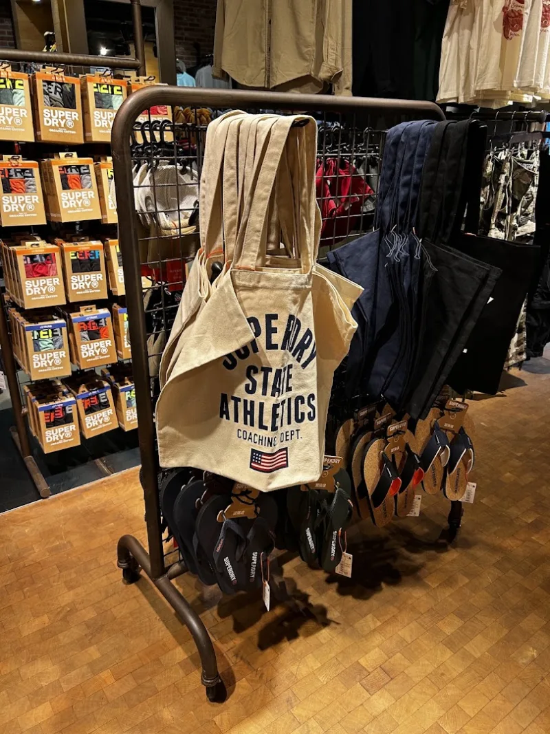 Superdry Tilburg — foto 7