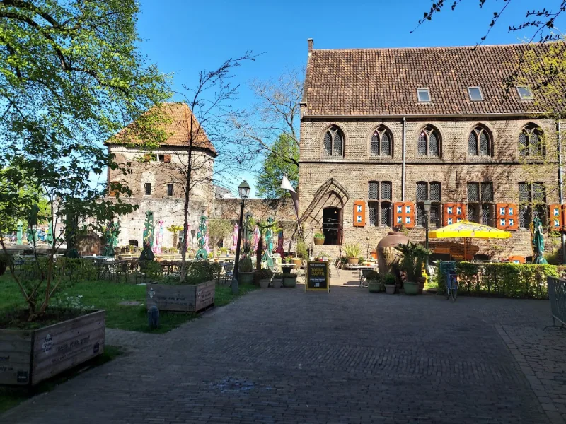 Van der Velde Boeken Zwolle — foto 7