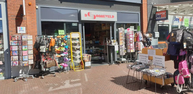 Boekhandel D. Sonneveld (Winkelcentrum Oosterheem)