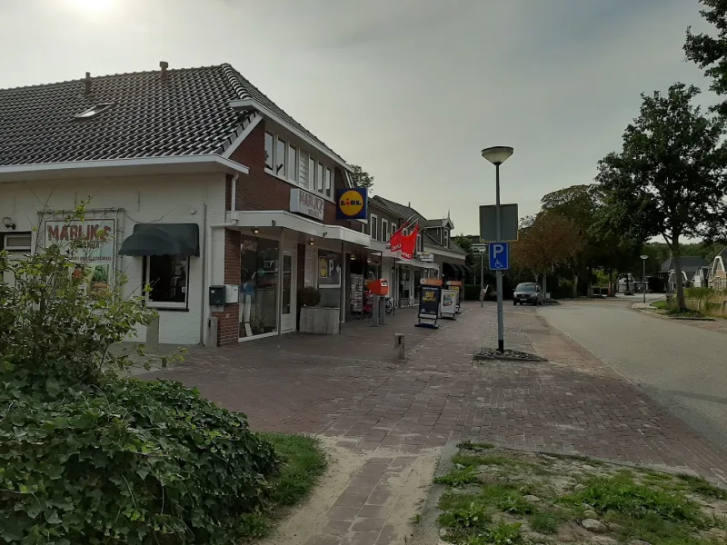Borker Boekwinkel — foto 3