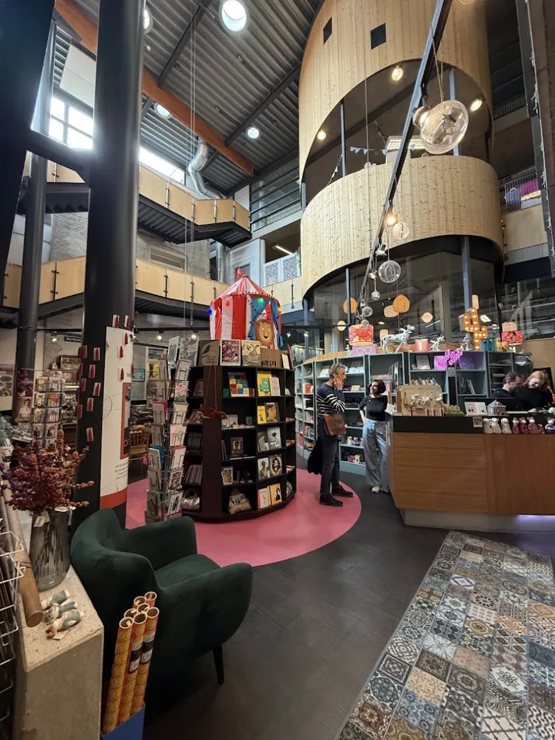 Boekhandel 't Spui — foto 3