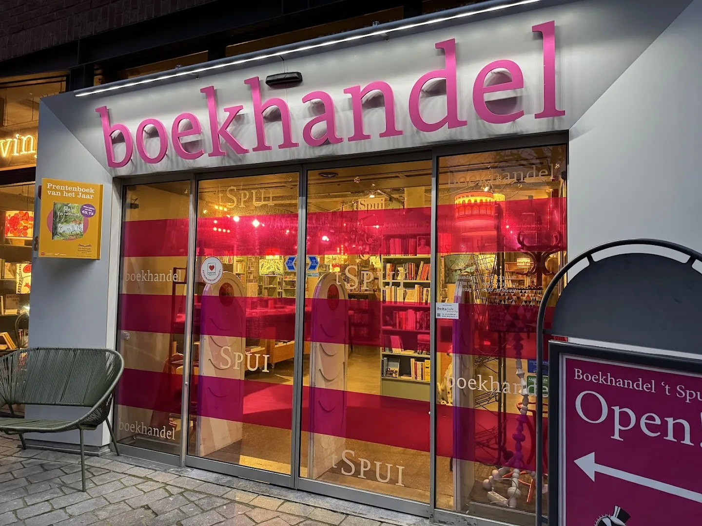 Boekhandel 't Spui — foto 3