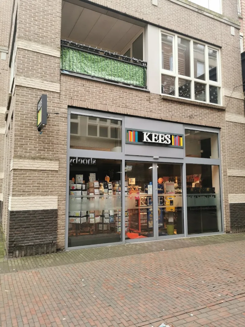 Kantoor & Boekhandel KEES (Middenburcht) — foto 6
