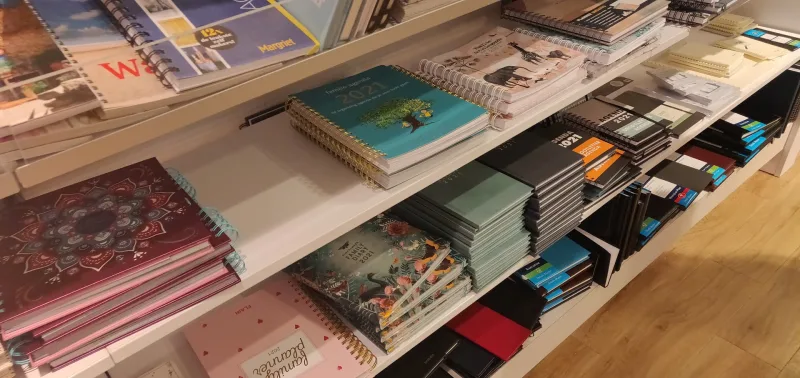 Kantoor & Boekhandel KEES (Ella Fitzgeraldplein) — foto 9