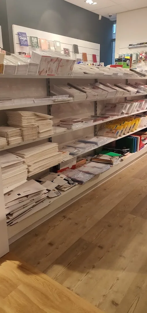 Kantoor & Boekhandel KEES (Ella Fitzgeraldplein) — foto 6