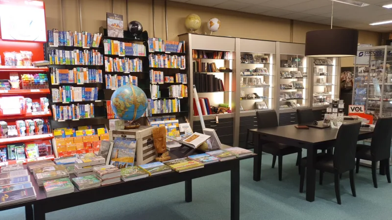 Boekhandel Arentsen en Tomey — foto 7