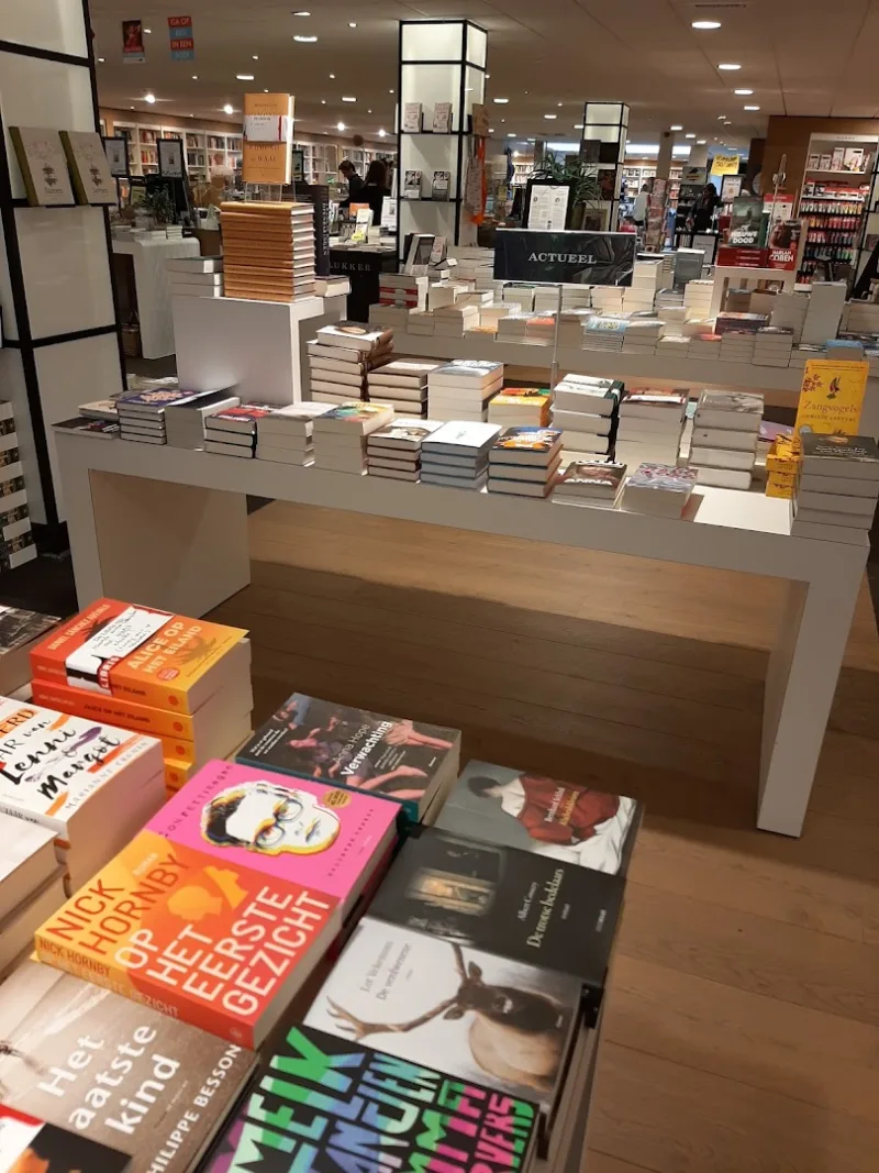 Boekhandel Plukker — foto 6