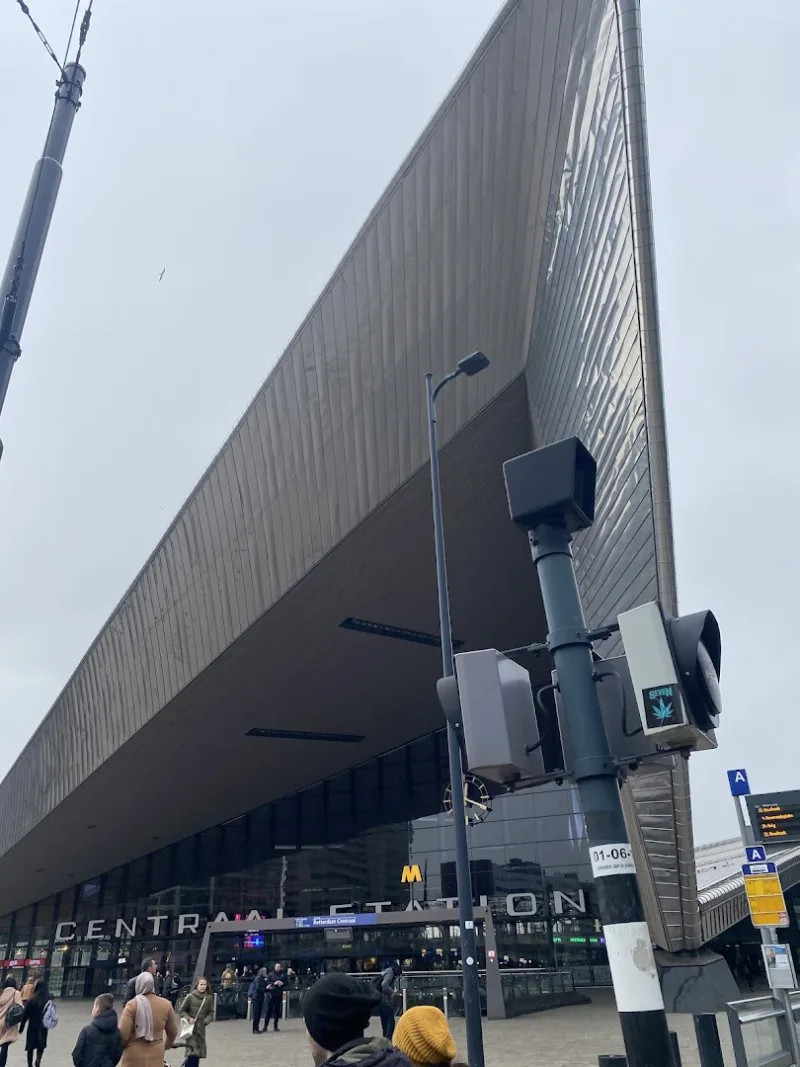 Relay Rotterdam Centraal Hal — foto 7