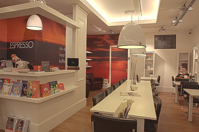 Boekhandel Maximus — foto 3