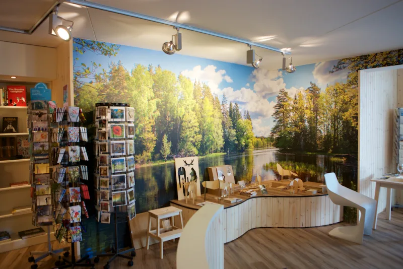 Boekhandel De Omslag — foto 8