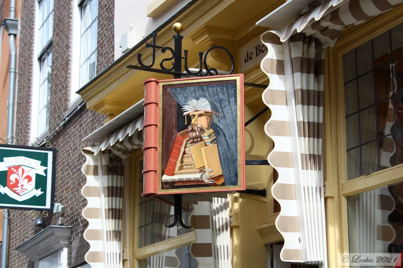De Boekenwurm (Afhaalpunt Boekhandel Quist) — foto 6