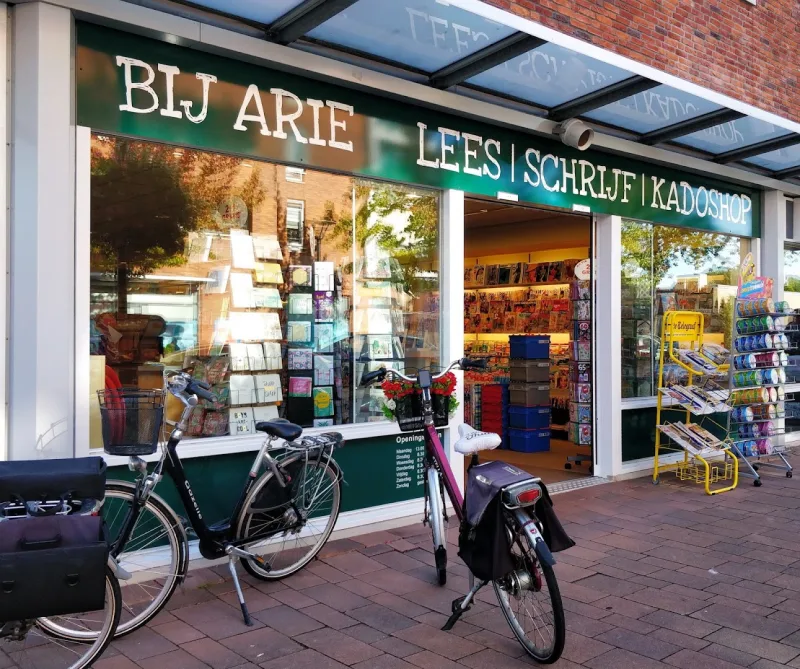 Boekhandel Bij Arie — foto 1