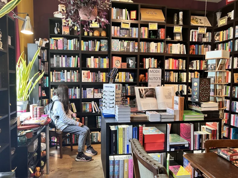 Boekhandel Oisterwijk — foto 6