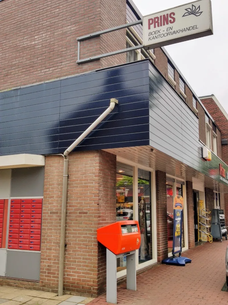 Boek- en Kantoorvakhandel Prins — foto 4