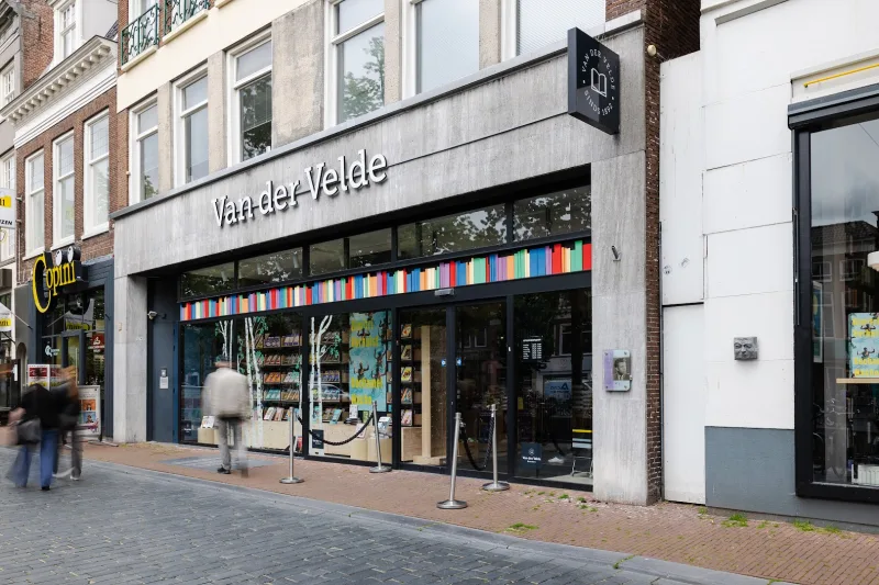 Van der Velde Boeken Leeuwarden — foto 1