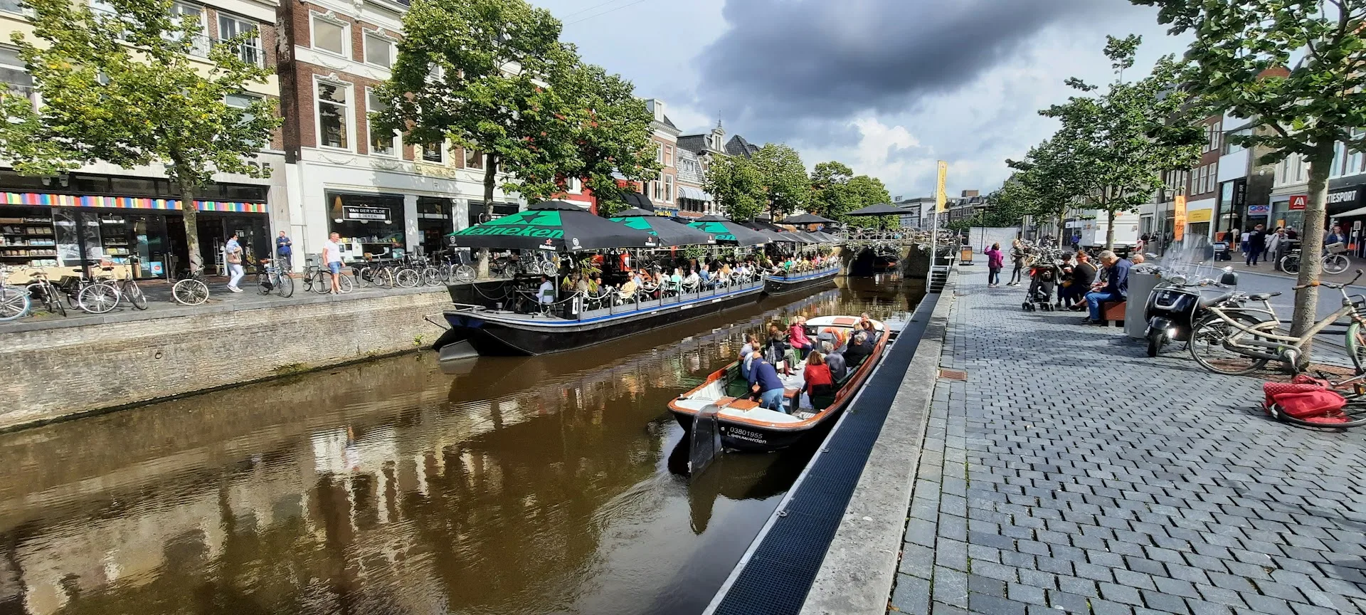 Van der Velde Boeken Leeuwarden — foto 8