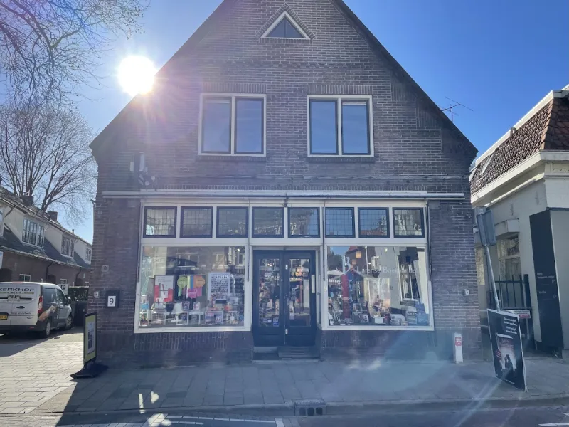 Larense Boekhandel — foto 6