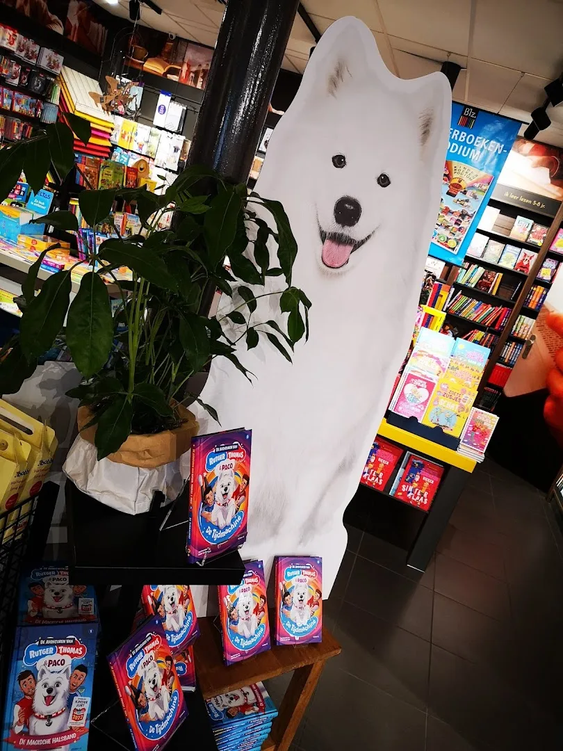 Boekwinkel Omlo — foto 8