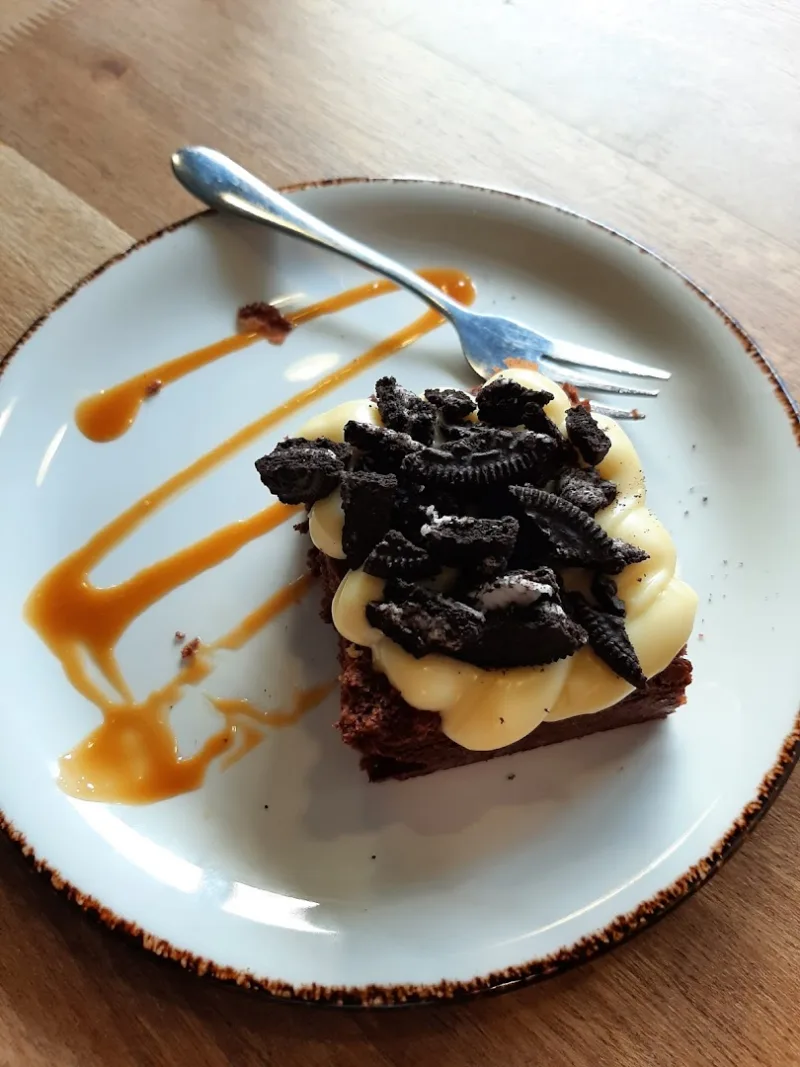 Van der Meer @ Brownies & Downies Katwijk (afhaalpunt, vooraf betaalde bestellingen) — foto 6