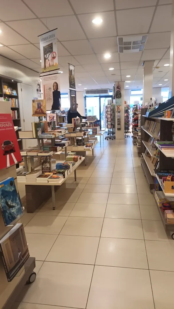 Boekhandel Remortel - Hulst — foto 3