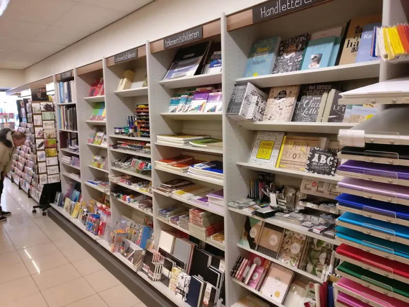 Boekhandel Stumpel Hoorn (Huesmolen) — foto 7