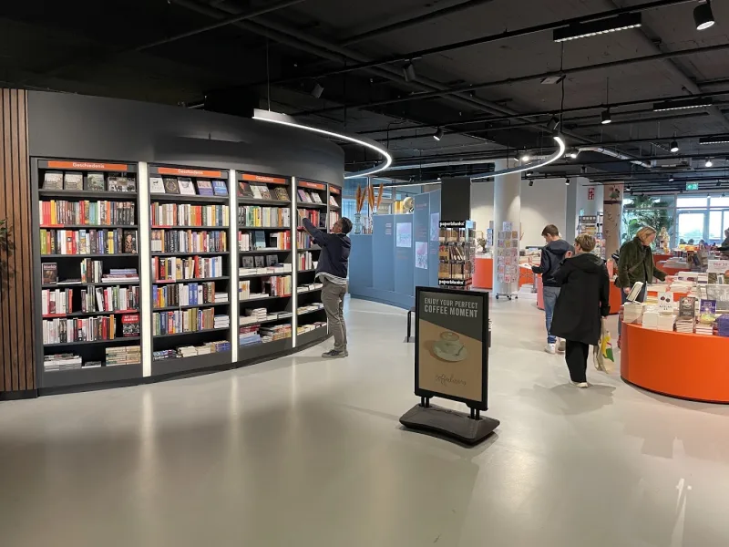 Boekhandel Dominicanen Heerlen — foto 1