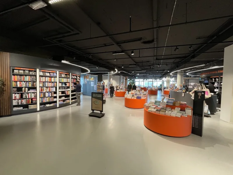 Boekhandel Dominicanen Heerlen — foto 8