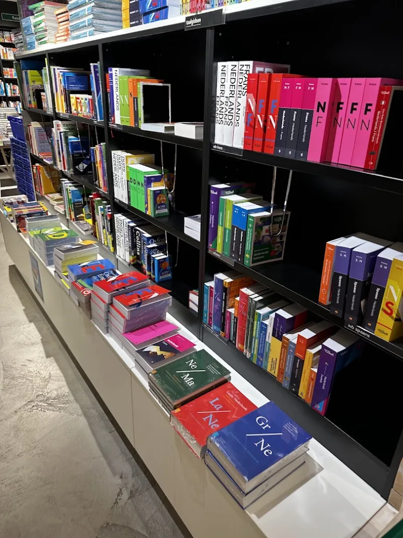 Van der Velde Boeken Groningen Grote Markt — foto 2
