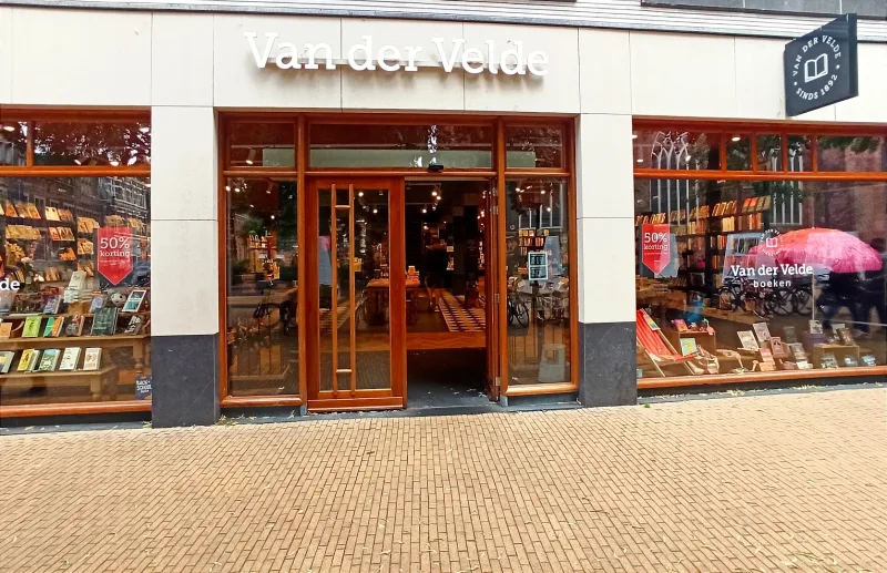 Van der Velde Boeken Groningen A-kerkhof