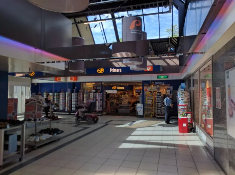 Primera Boekhandel Paddepoel — foto 8