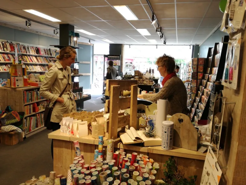 Miek-Kado Boek-Kadoshop — foto 4