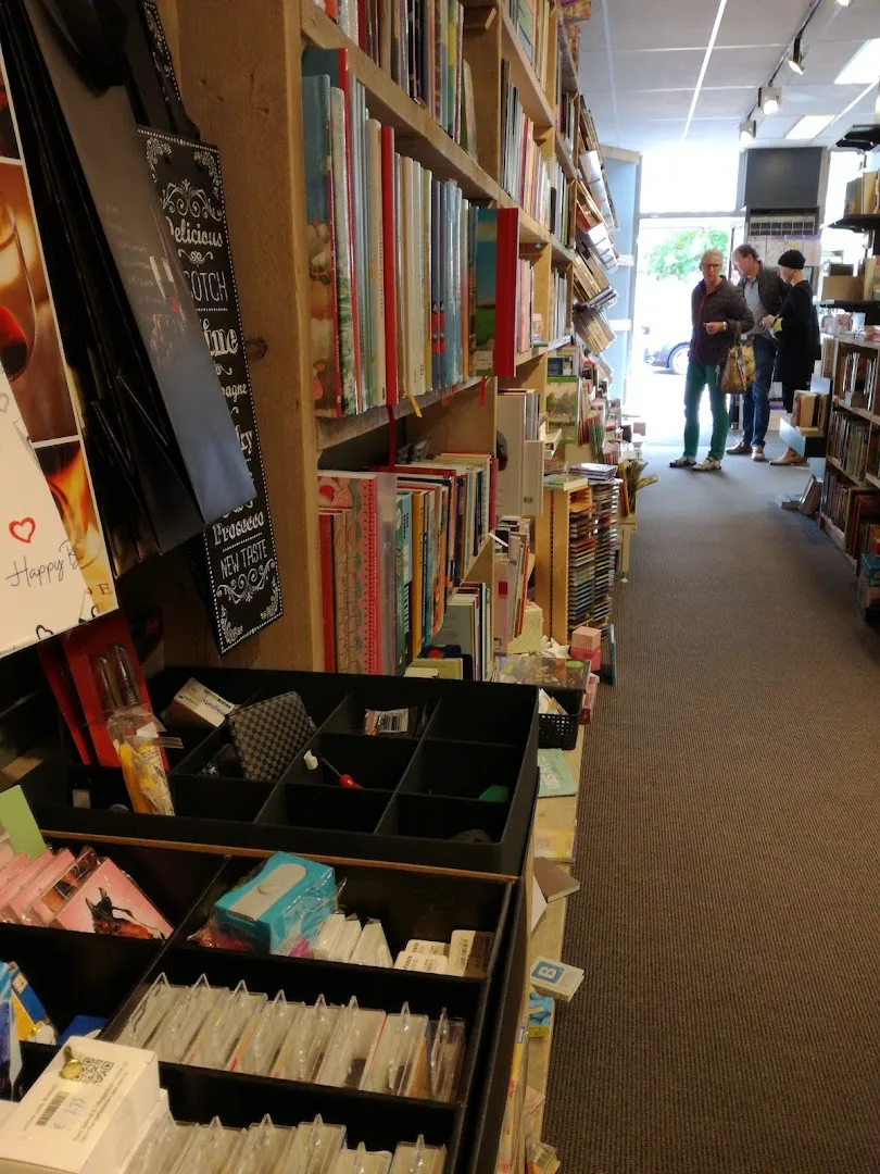 Miek-Kado Boek-Kadoshop — foto 5